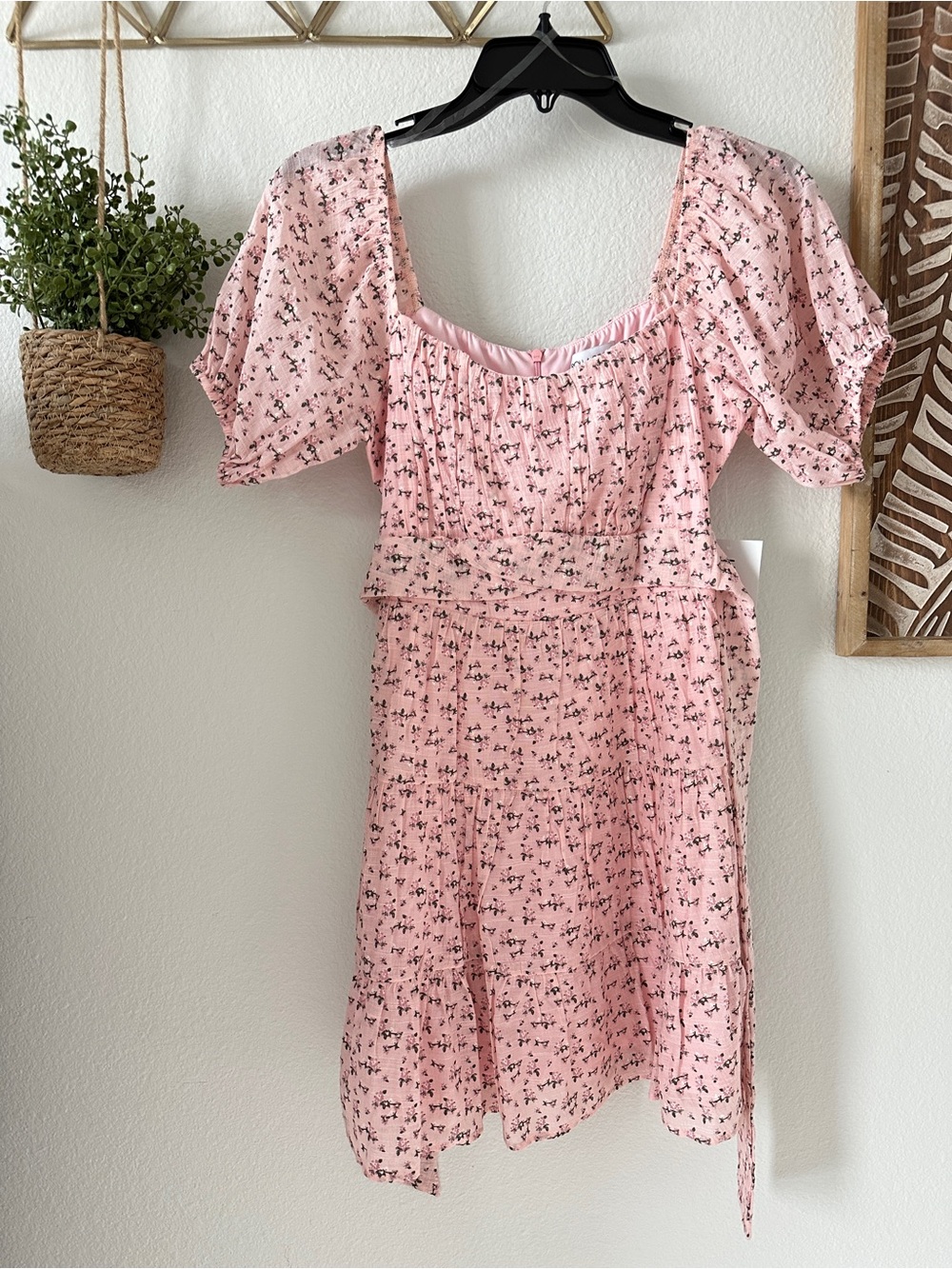 Pink Floral Puff-Sleeve Smocked Dress